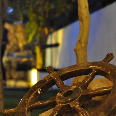 La Luna Cunda Hotel Balikesir